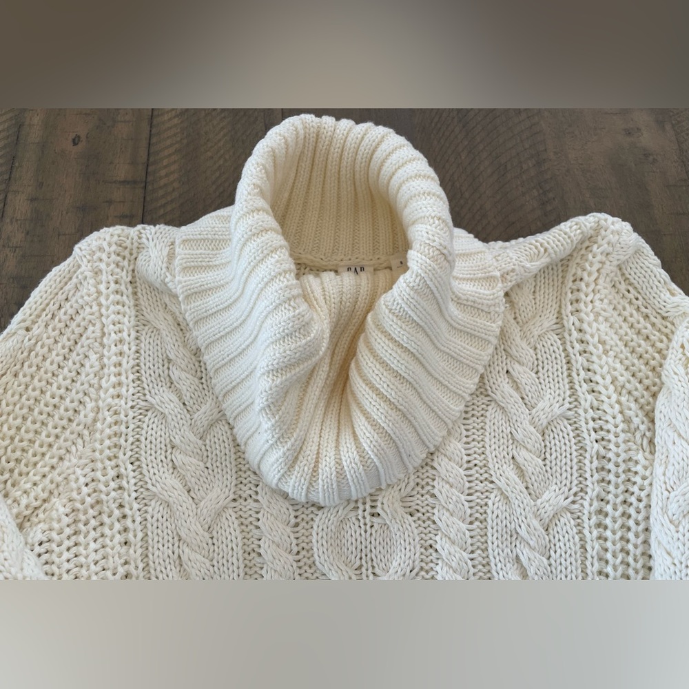 Gap Turtle Neck - image 7